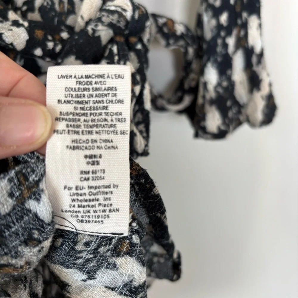 Free People Romper Size‎ M